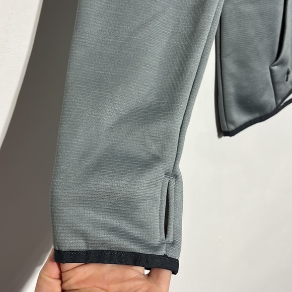 NEW Under Armour California Golden Bears Funnel Neck Grey Sweatshirt Size Small - Picture 4 of 7